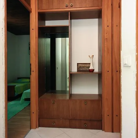 Puntinak 718d Apartamento